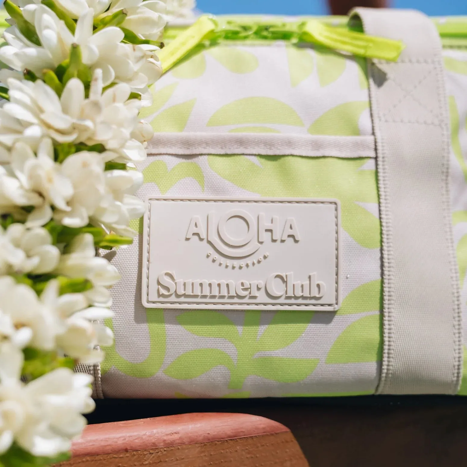 Aloha Collection Summer Club Packable Cooler