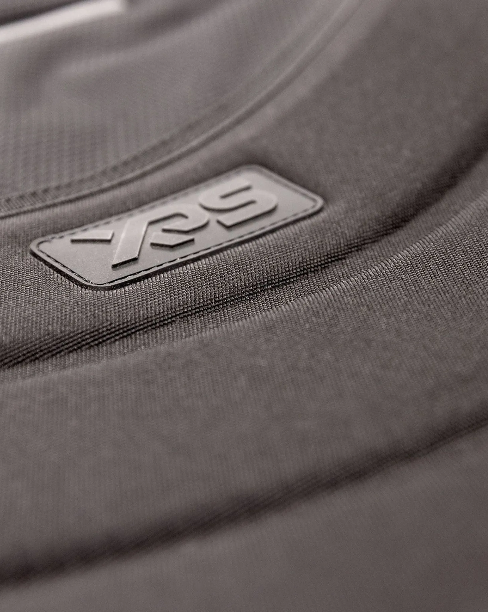 Apex Fish Short Travel Cover - 4 Board
