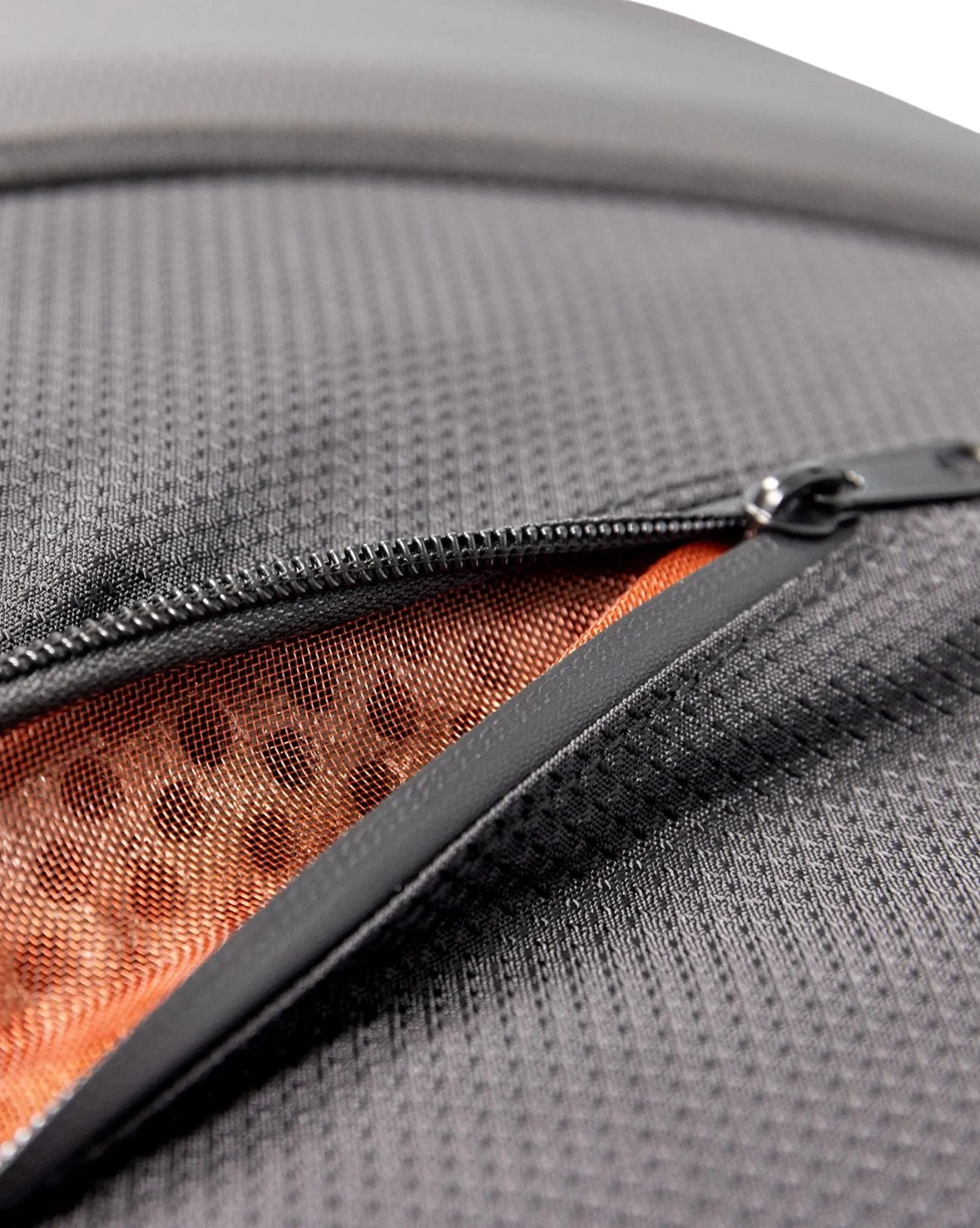 Apex Fish Short Travel Cover - 4 Board
