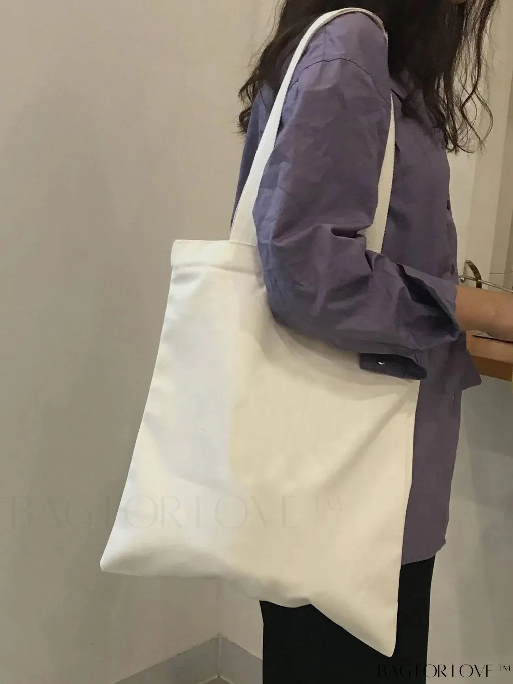 BagForLove - Stylish Floral Canvas Shopper: Elegant Fashion with a Blossoming Twist