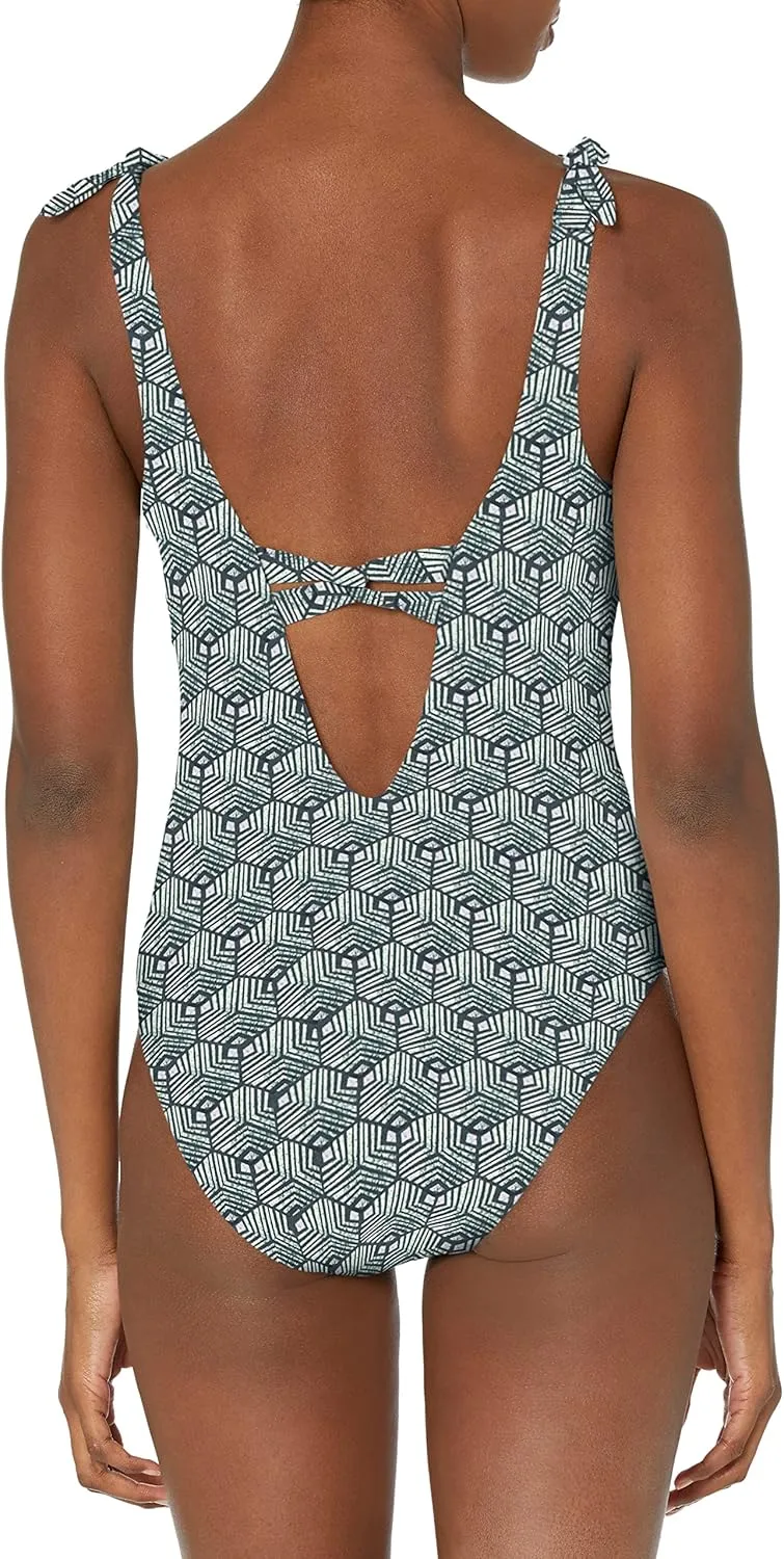 Carve Designs Women's Standard Sandhaven One Piece