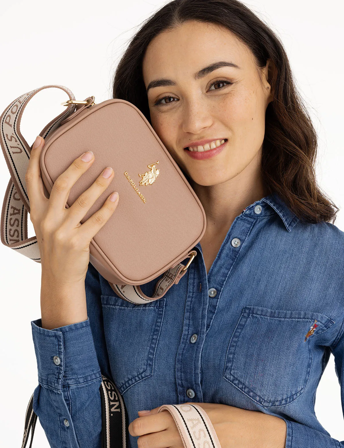 CLASSIC ZIP CROSSBODY BAG