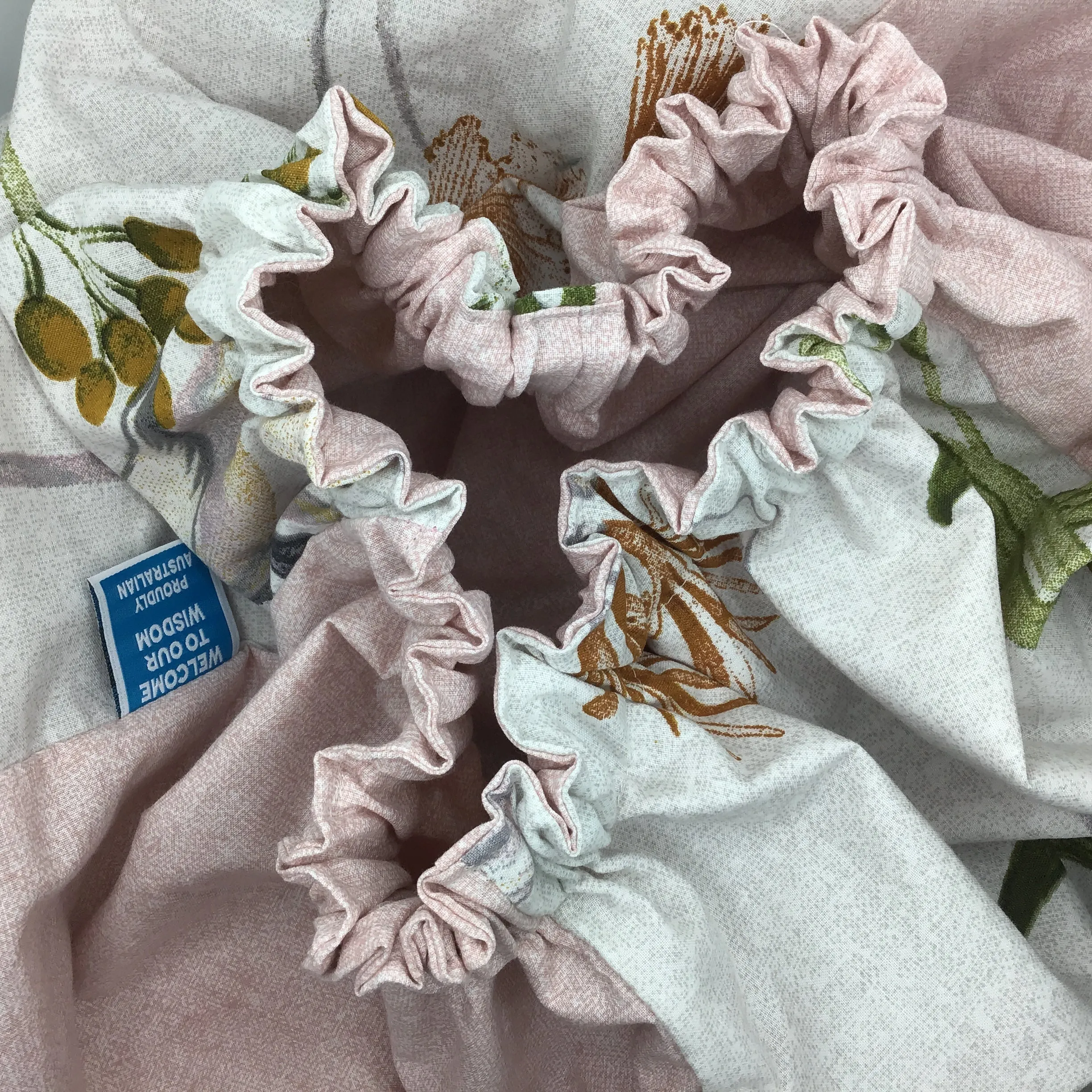 Half half florals and pink - Summer Burrow