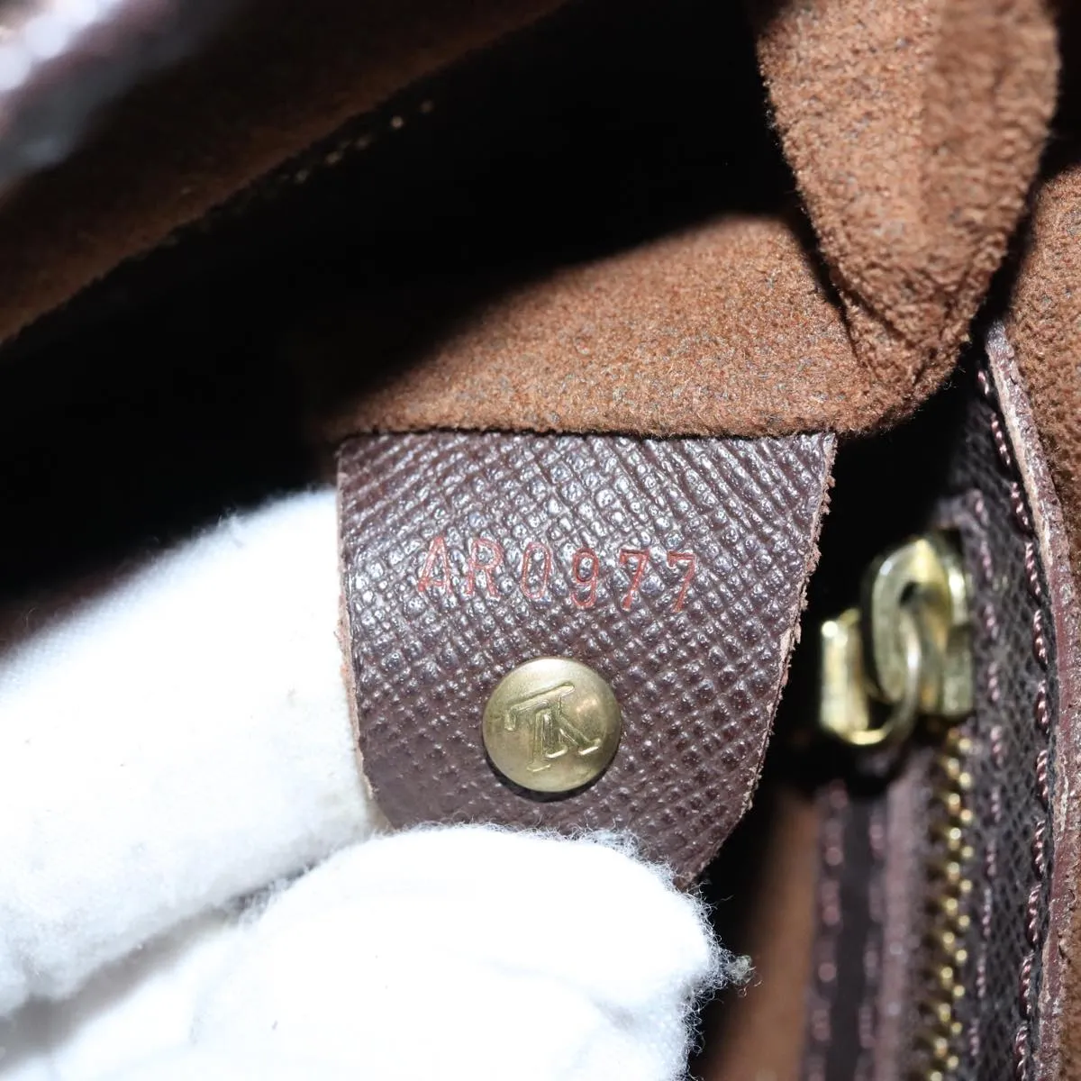 LOUIS VUITTON Damier Ebene Marais Shoulder Bag N42240 LV 91505