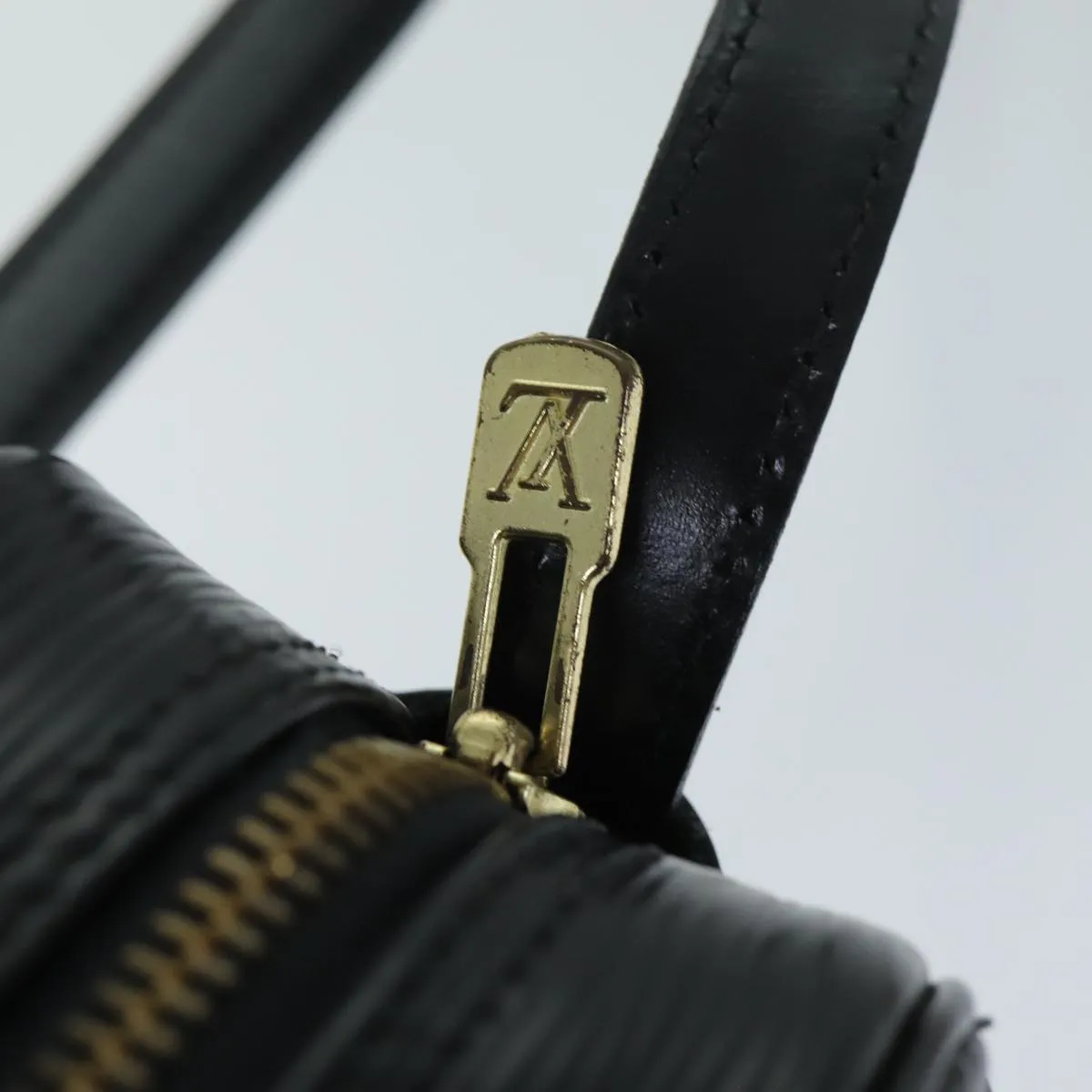 LOUIS VUITTON Epi Jeune Fille MM Shoulder Bag Black M52152 LV yk9772