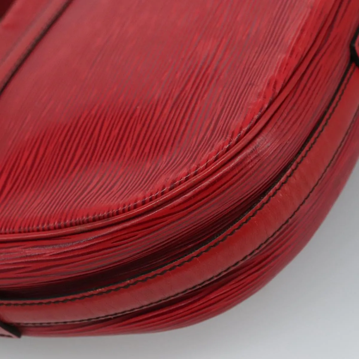 LOUIS VUITTON Epi Jeune Fille MM Shoulder Bag Red M52157 LV 111421