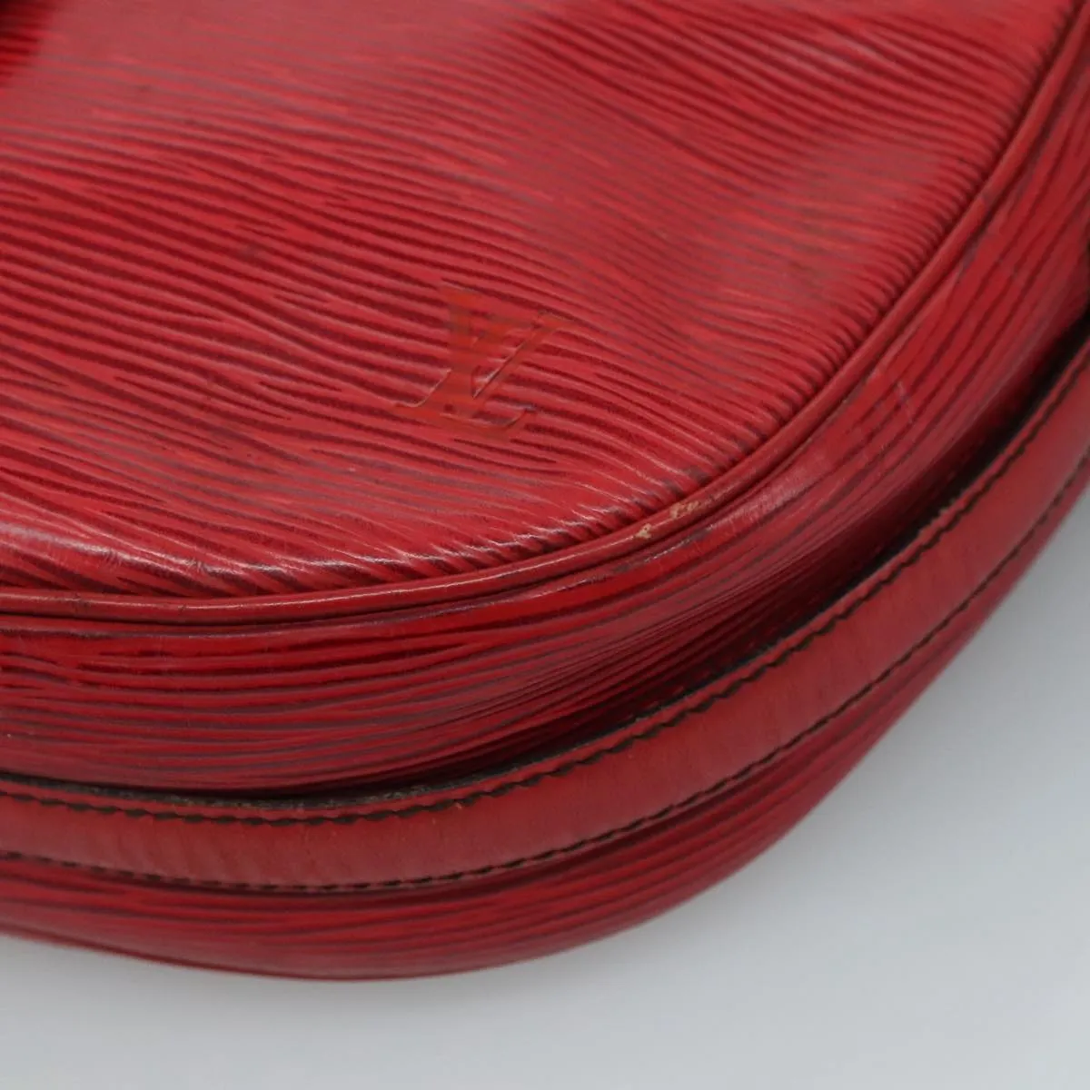LOUIS VUITTON Epi Jeune Fille MM Shoulder Bag Red M52157 LV 111421