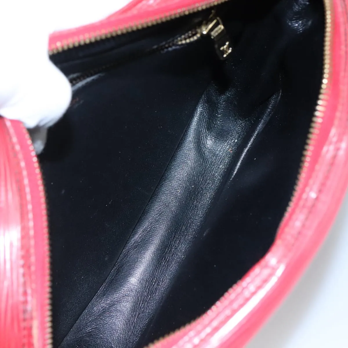 LOUIS VUITTON Epi Jeune Fille MM Shoulder Bag Red M52157 LV 111421