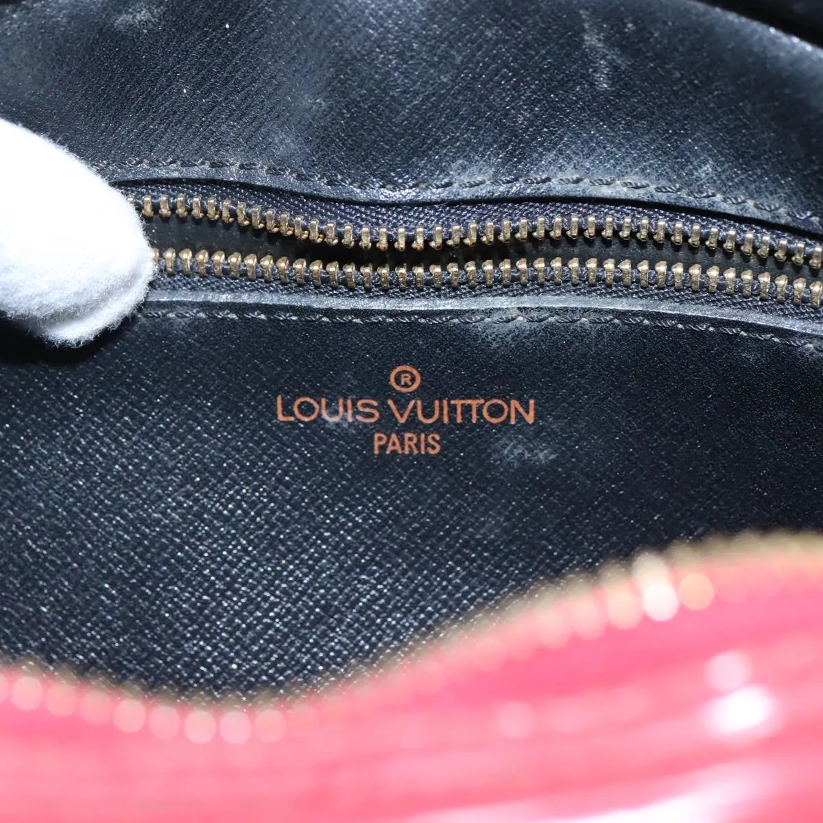 LOUIS VUITTON Epi Jeune Fille MM Shoulder Bag Red M52157 LV 111421