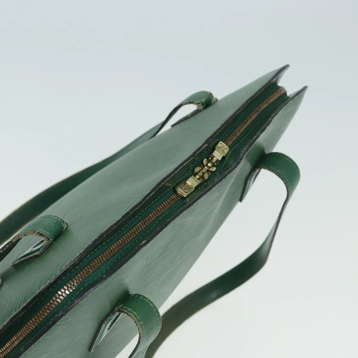 LOUIS VUITTON Epi Lussac Shoulder Bag Green M52284 LV 83877