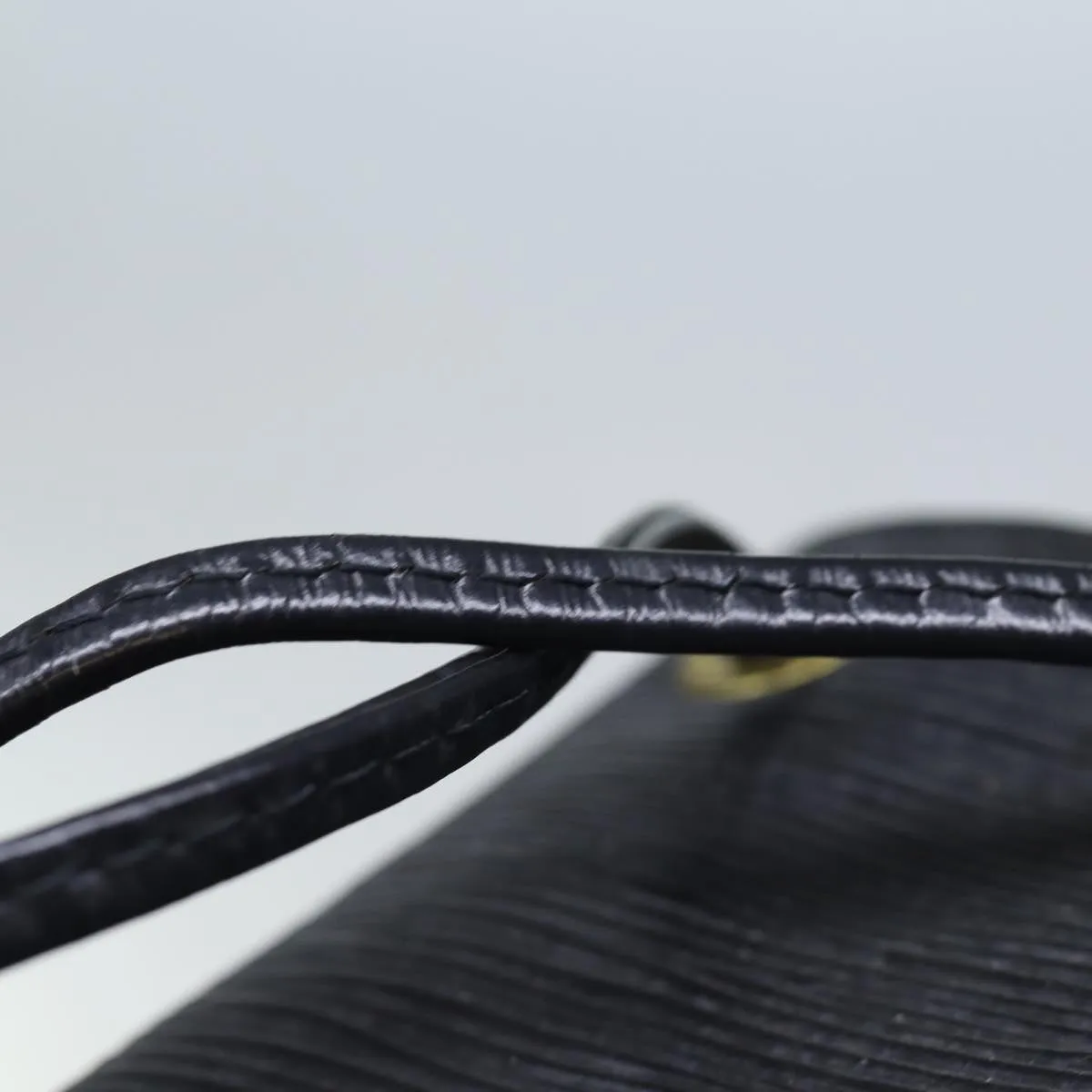 LOUIS VUITTON Epi Noe Shoulder Bag Black M44002 LV mr137