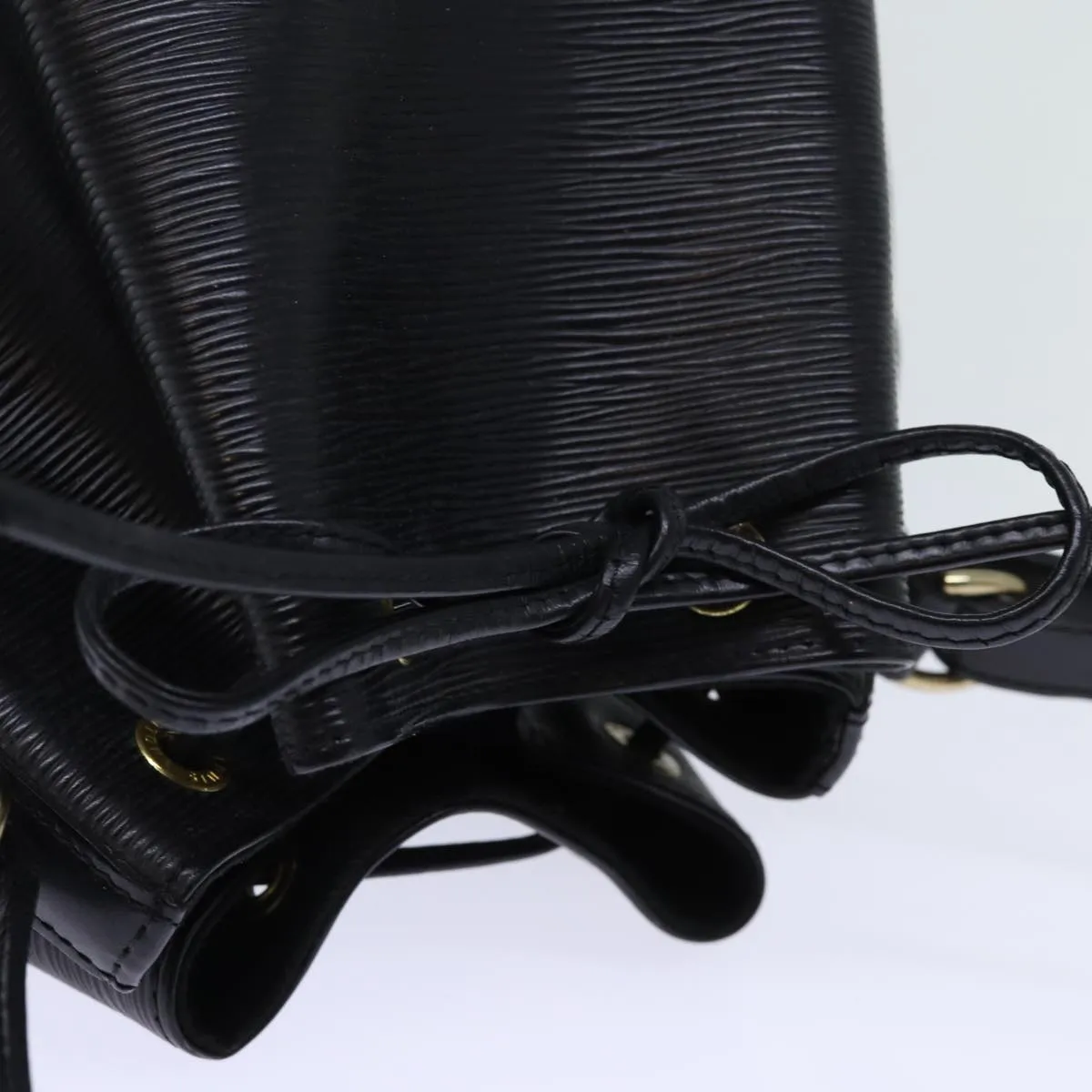 LOUIS VUITTON Epi Noe Shoulder Bag Black M44002 LV mr137