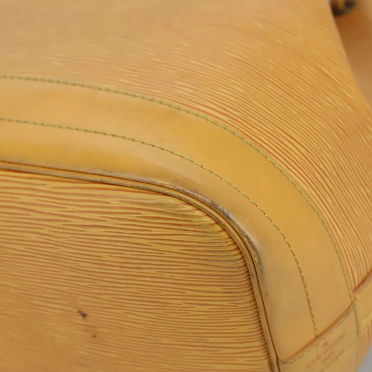 LOUIS VUITTON Epi Noe Shoulder Bag Tassili Yellow M44009 LV 111342