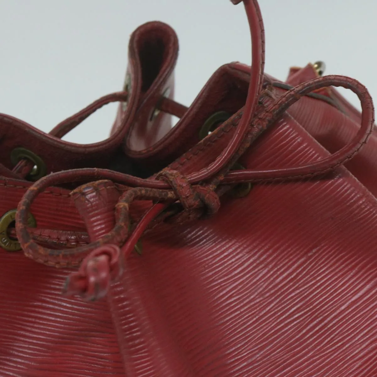 LOUIS VUITTON Epi Petit Noe Shoulder Bag Red M44107 LV 64342
