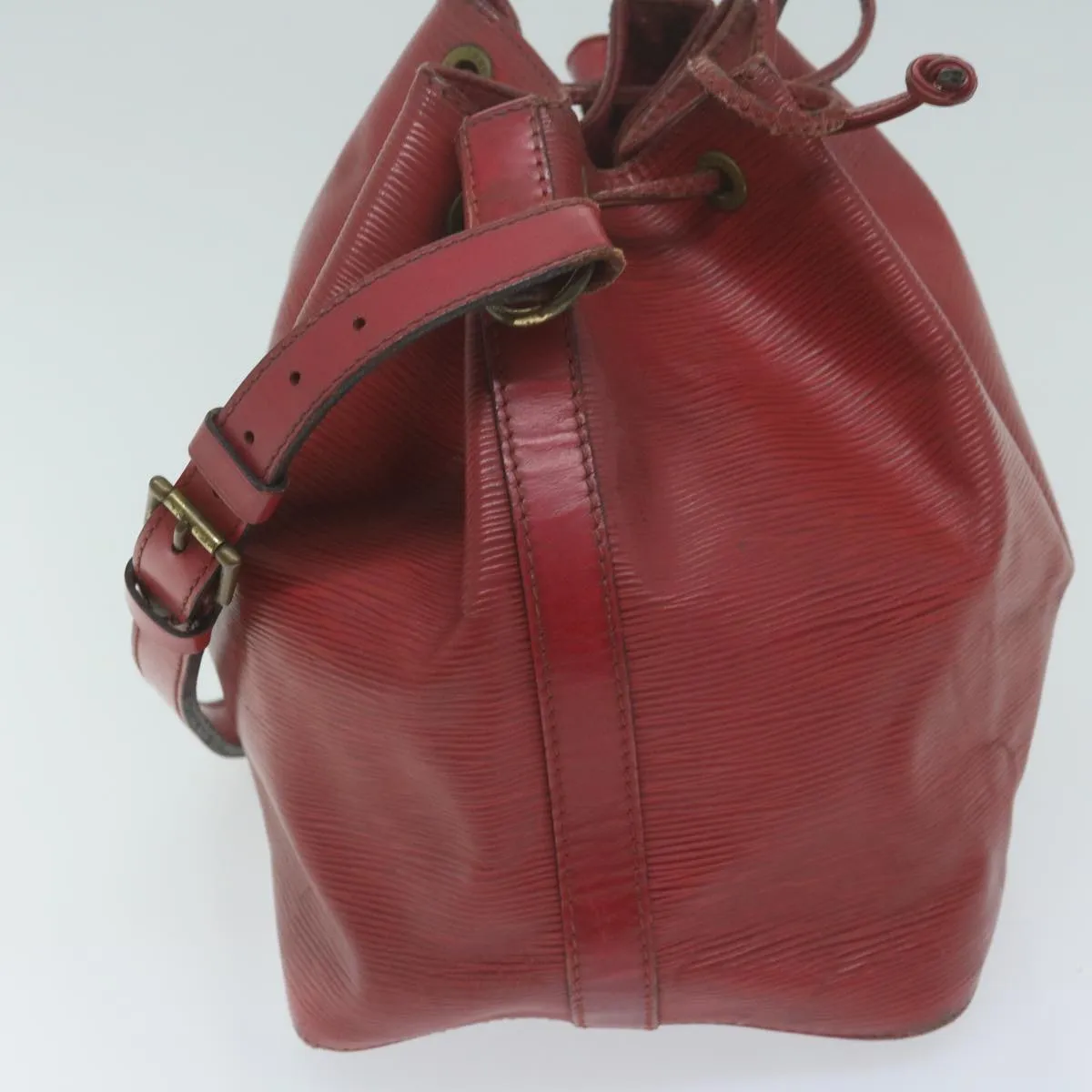LOUIS VUITTON Epi Petit Noe Shoulder Bag Red M44107 LV 64342