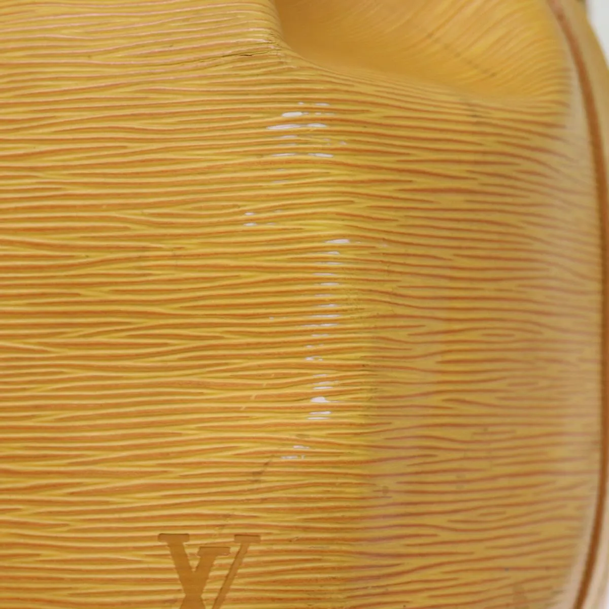 LOUIS VUITTON Epi Petit Noe Shoulder Bag Tassili Yellow M44109 LV 76773