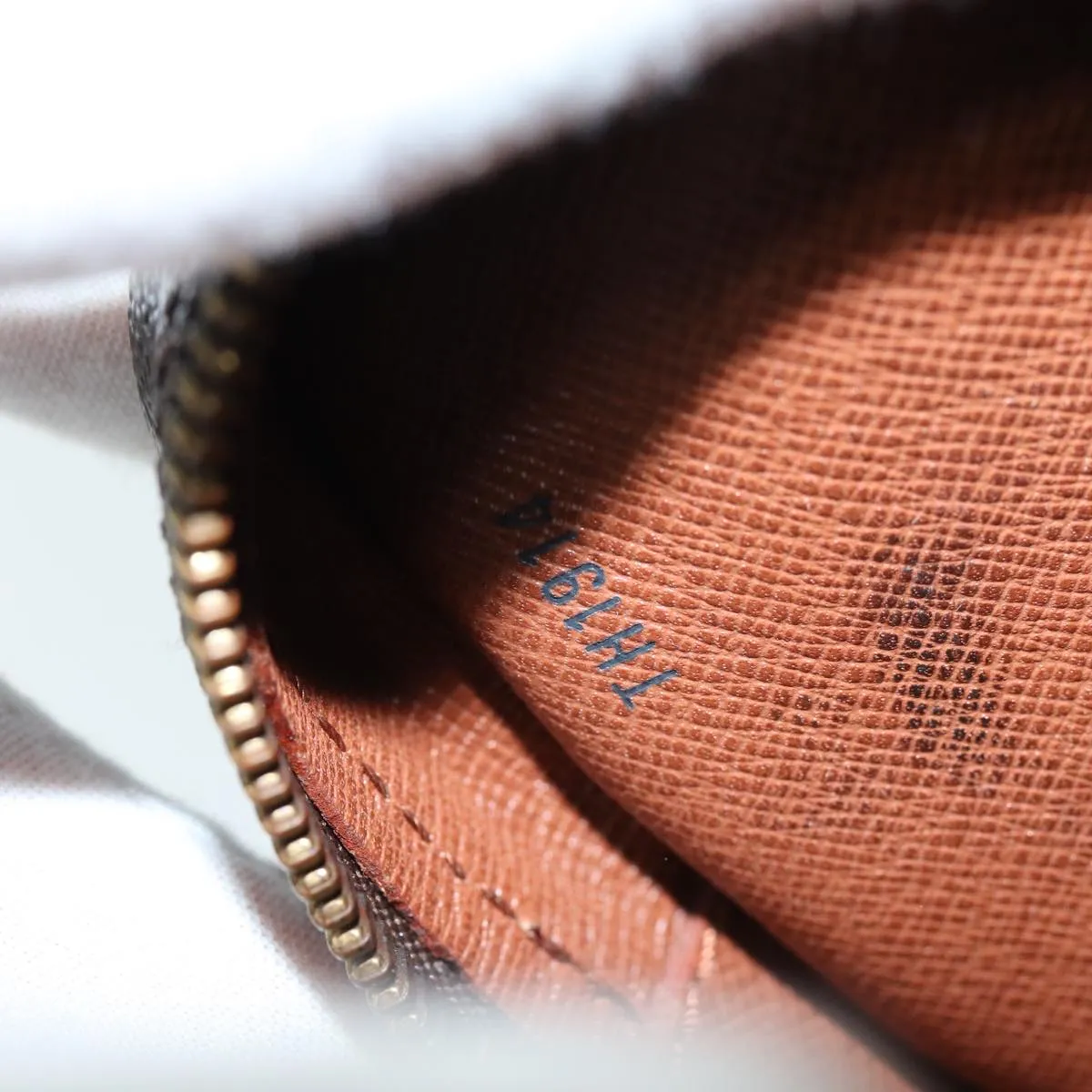 LOUIS VUITTON Monogram Amazon Shoulder Bag M45236 LV 54943