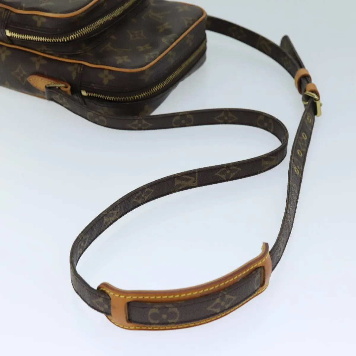 LOUIS VUITTON Monogram Amazon Shoulder Bag M45236 LV 54943