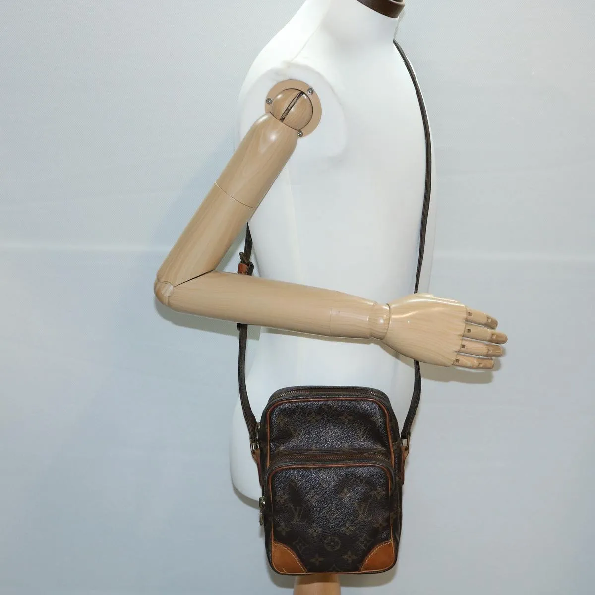 LOUIS VUITTON Monogram Amazon Shoulder Bag M45236 LV rd2363