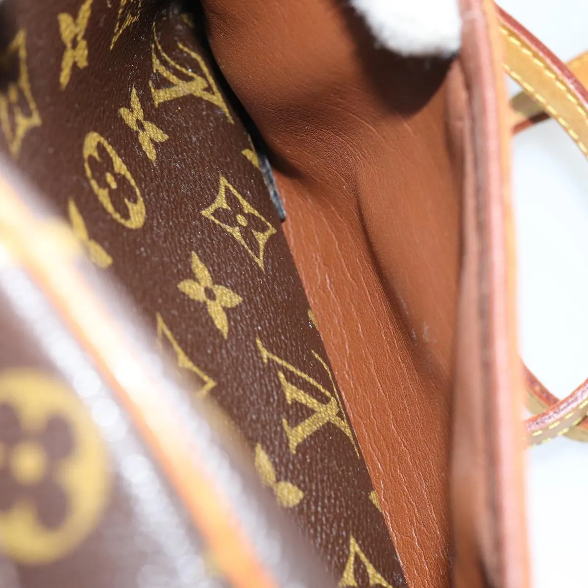 LOUIS VUITTON Monogram Blois Shoulder Bag M51221 LV ar11954B