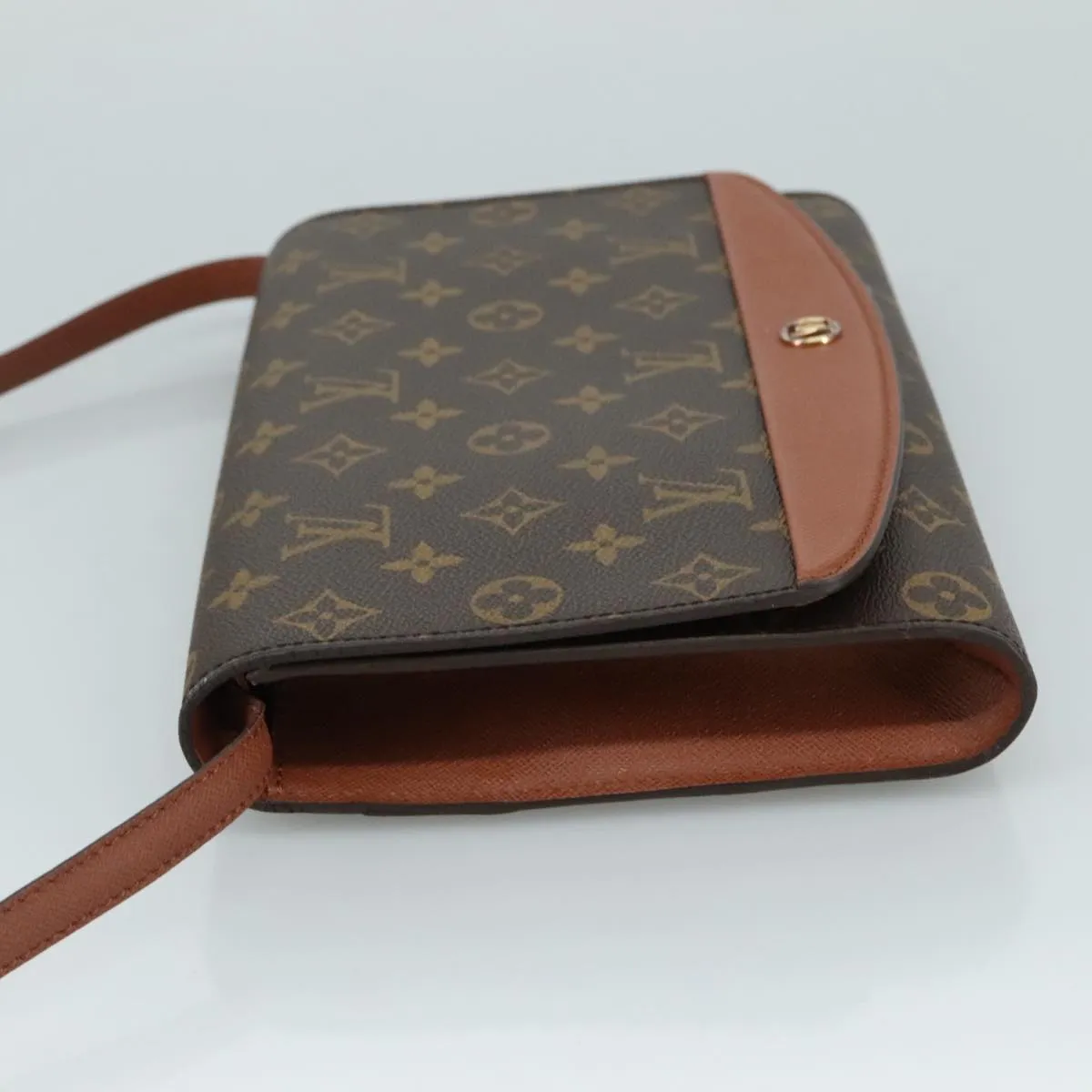 LOUIS VUITTON Monogram Bordeaux 27 Shoulder Bag M51797 LV 109301