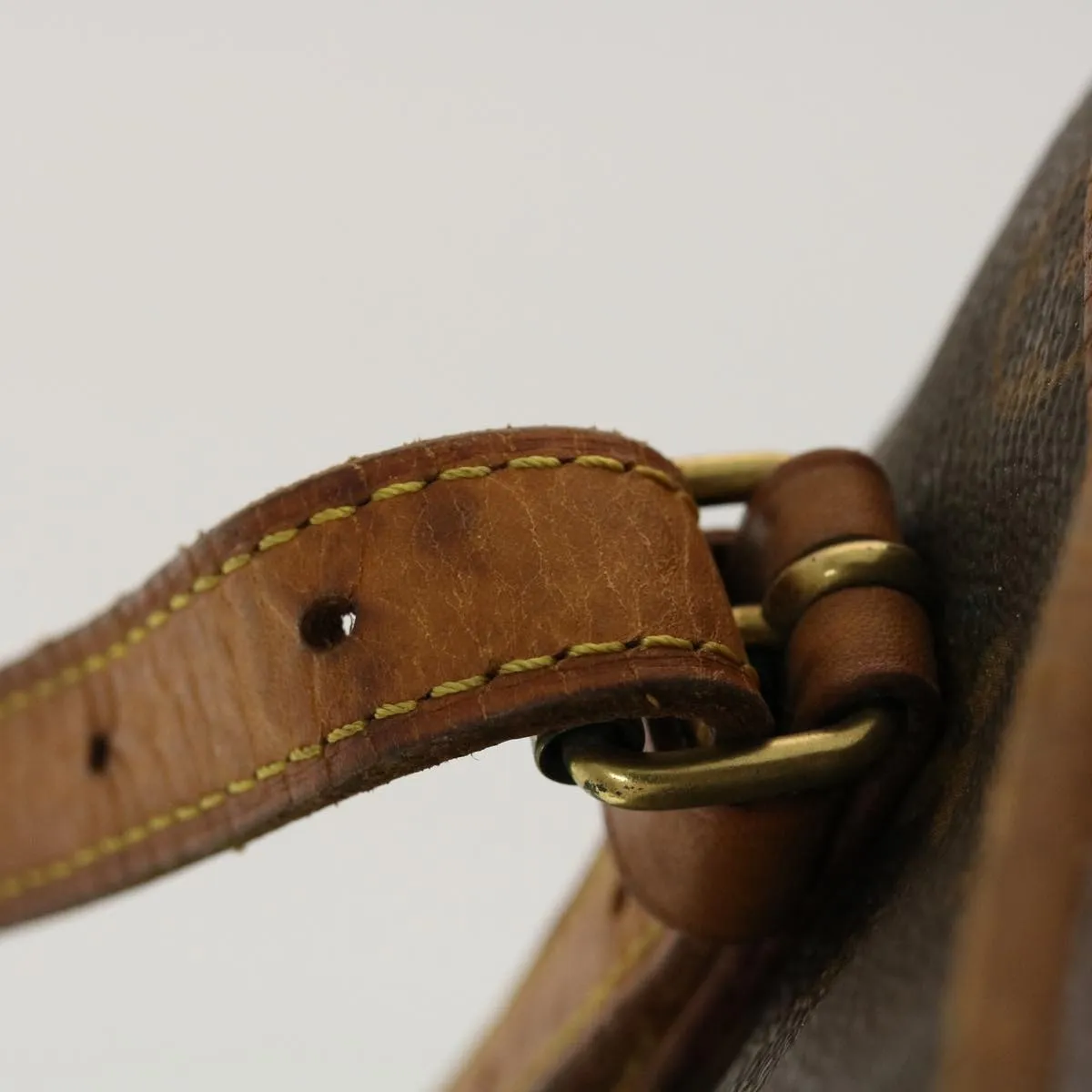 LOUIS VUITTON Monogram Bucket GM Shoulder Bag M42236 LV 41826