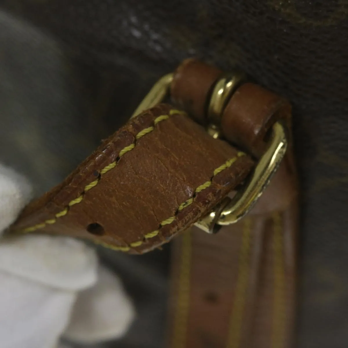 LOUIS VUITTON Monogram Bucket GM Shoulder Bag M42236 LV 62702