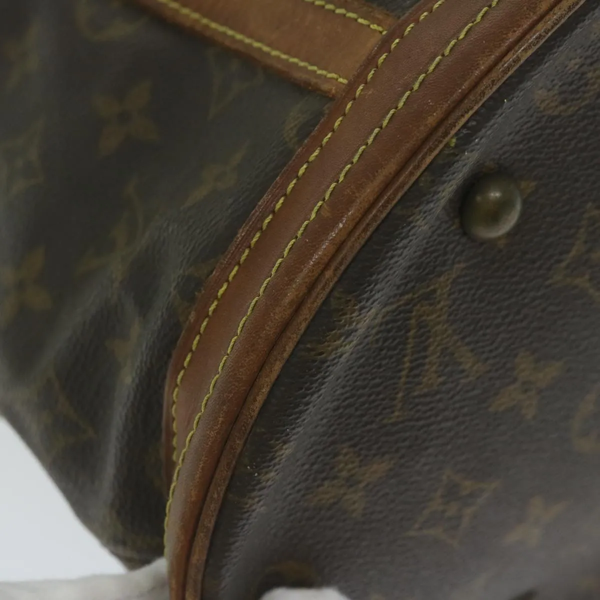 LOUIS VUITTON Monogram Bucket GM Shoulder Bag M42236 LV 62702