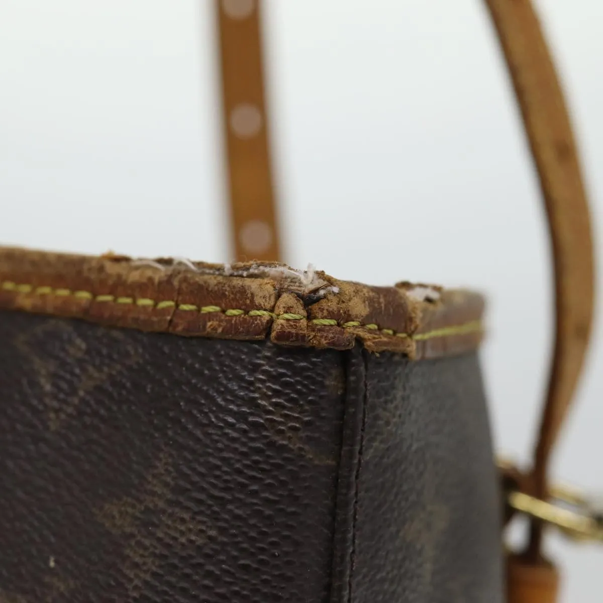 LOUIS VUITTON Monogram Bucket GM Shoulder Bag M42236 LV 75296