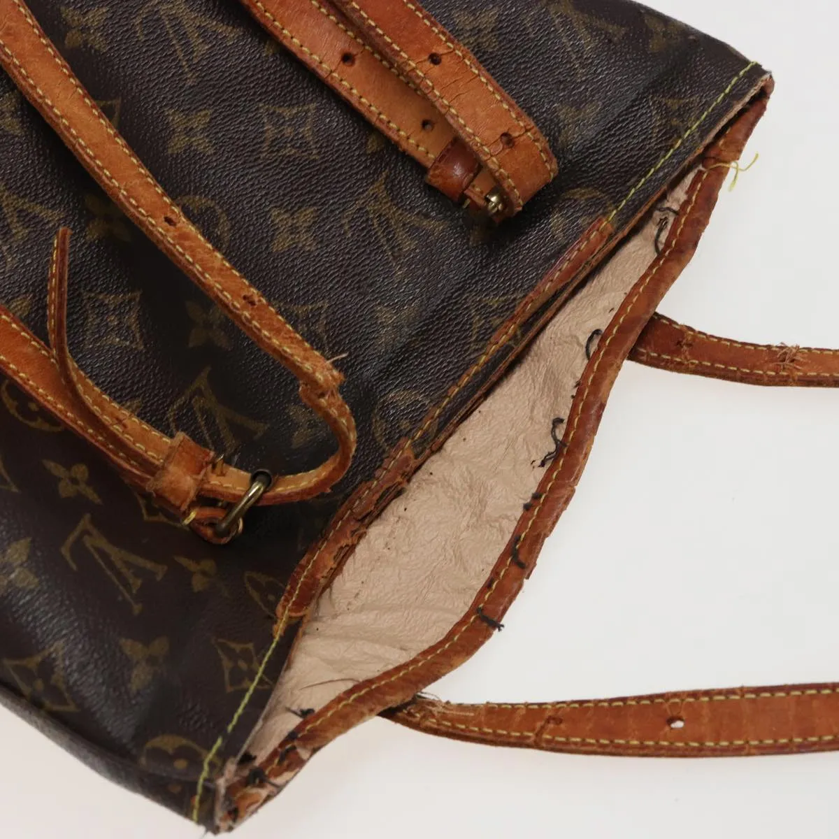 LOUIS VUITTON Monogram Bucket GM Shoulder Bag M42236 LV 78414