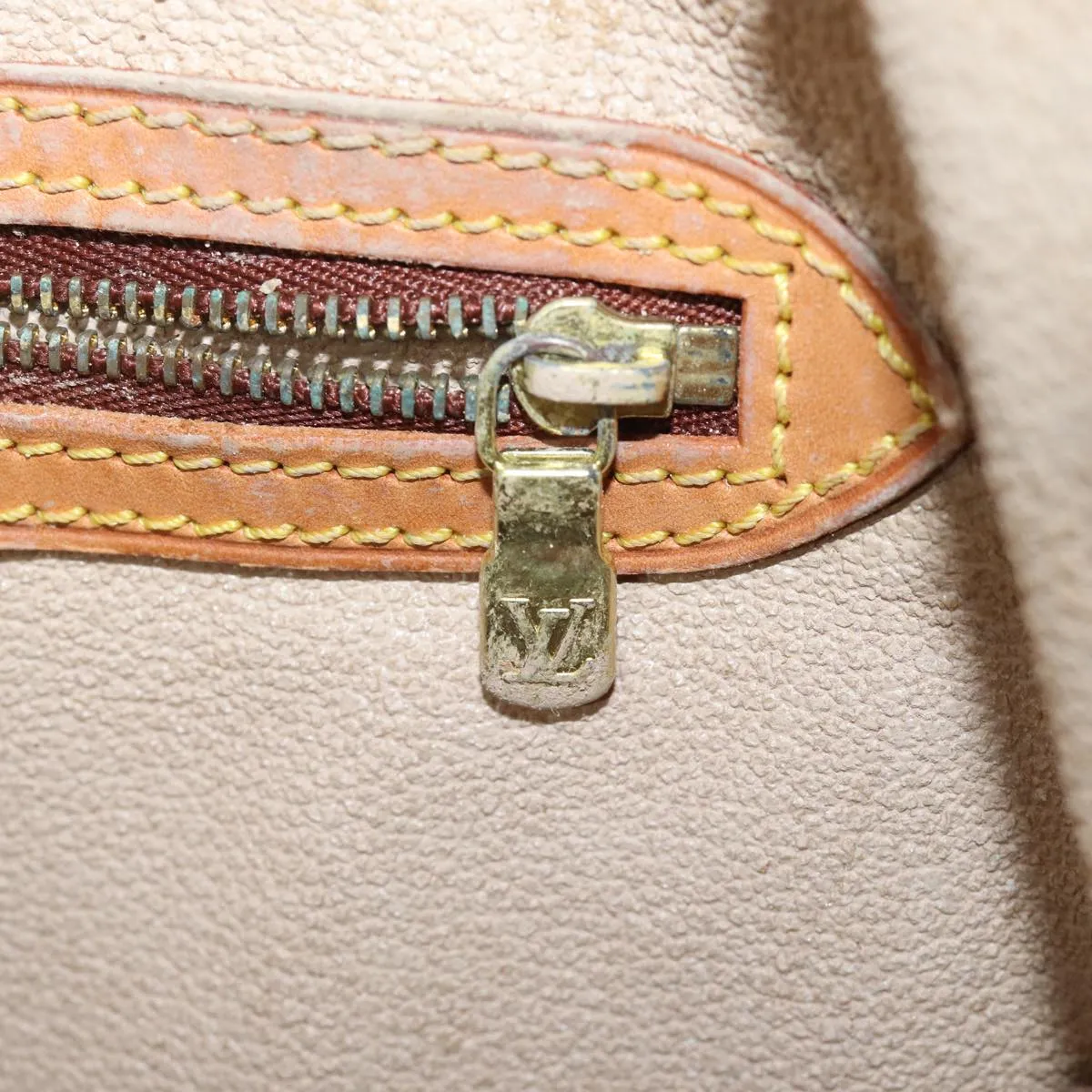 LOUIS VUITTON Monogram Bucket GM Shoulder Bag M42236 LV 79921