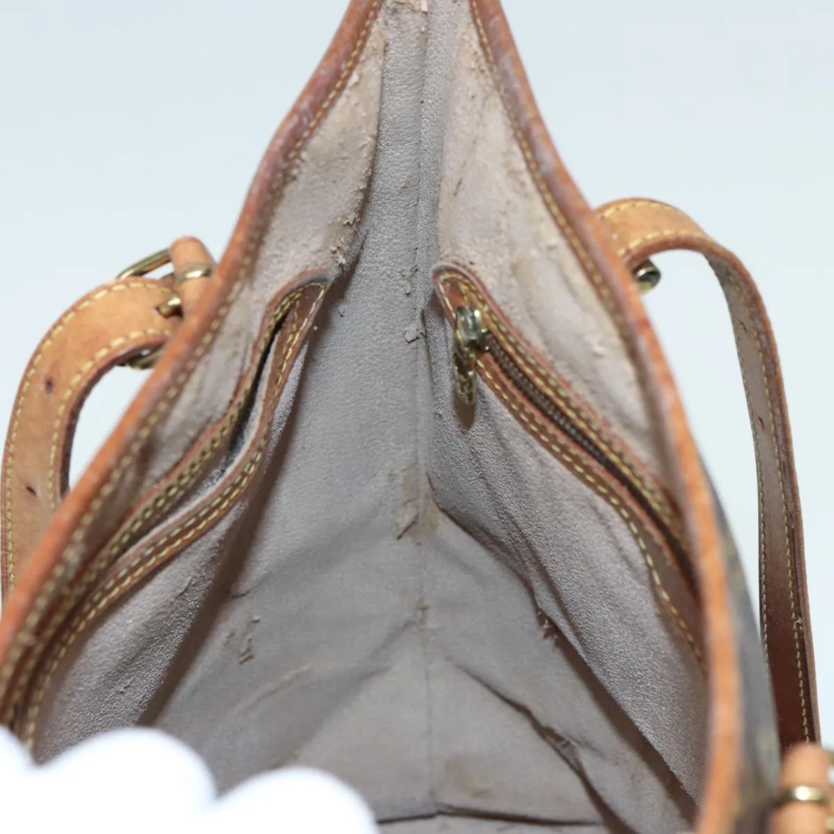LOUIS VUITTON Monogram Bucket GM Shoulder Bag M42236 LV 83895