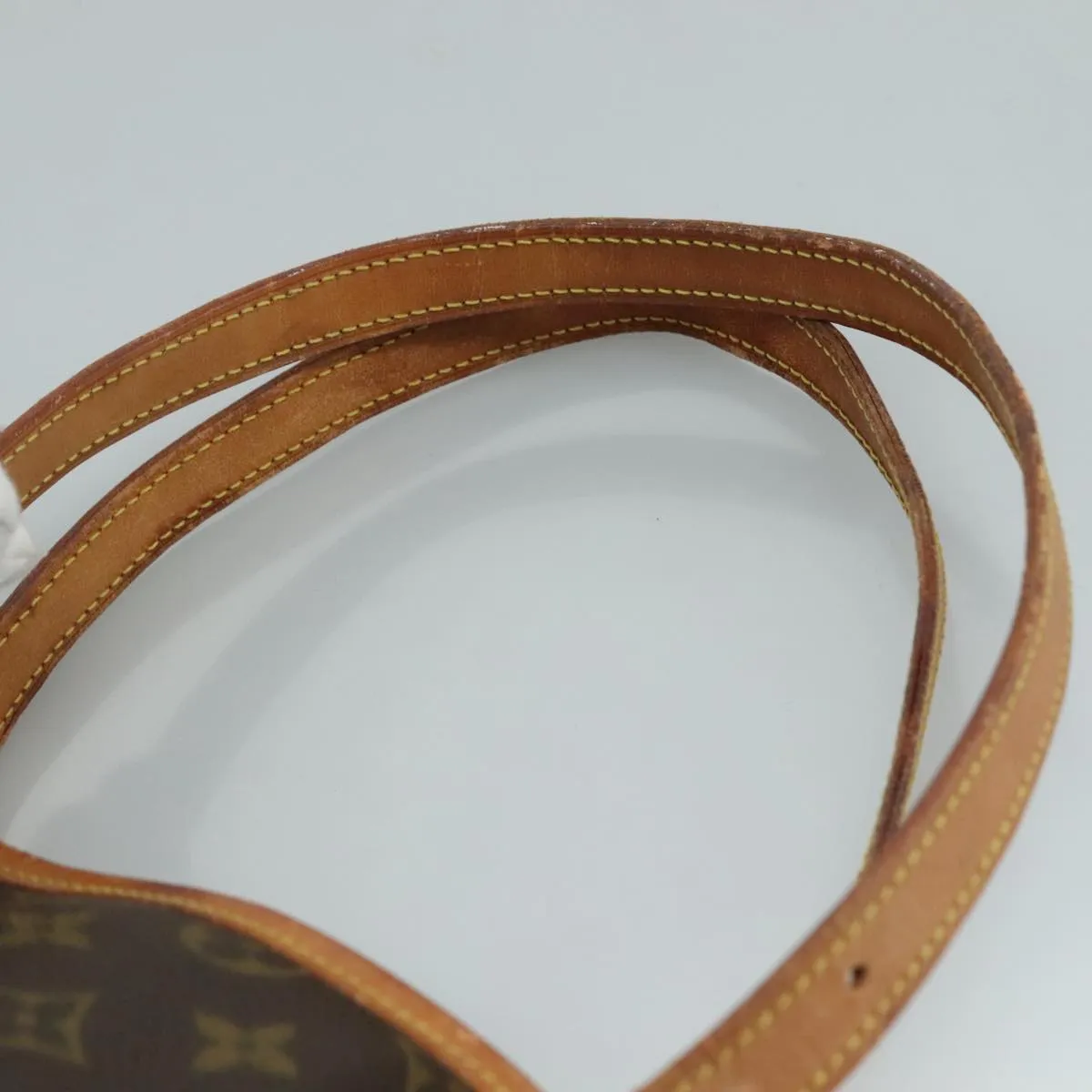 LOUIS VUITTON Monogram Bucket GM Shoulder Bag Vintage M42236 LV 111541