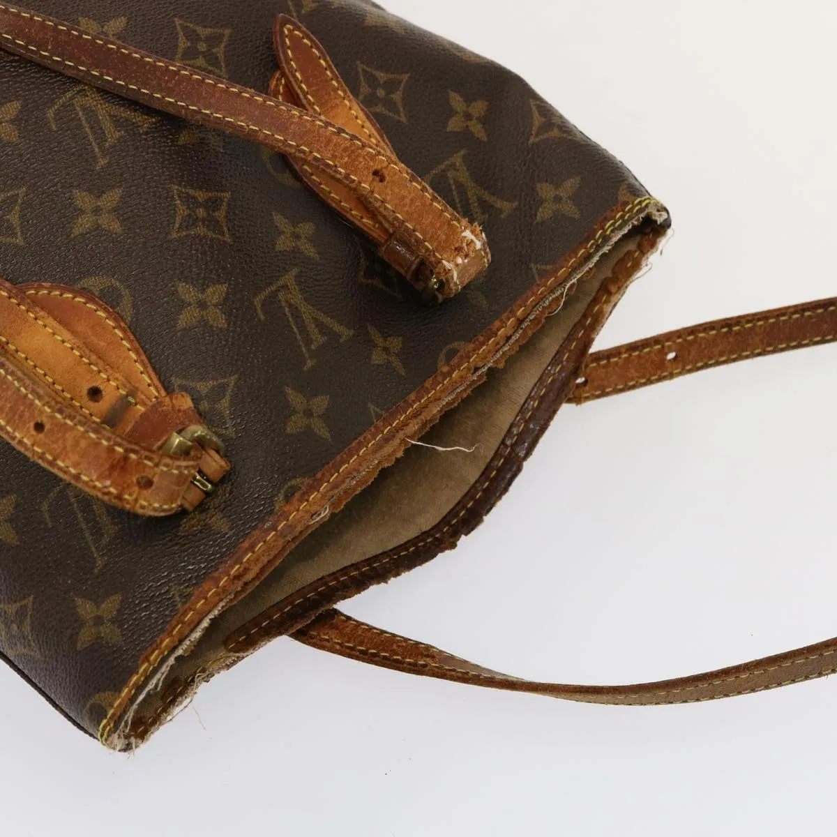 LOUIS VUITTON Monogram Bucket PM Shoulder Bag M42238 LV yk12746
