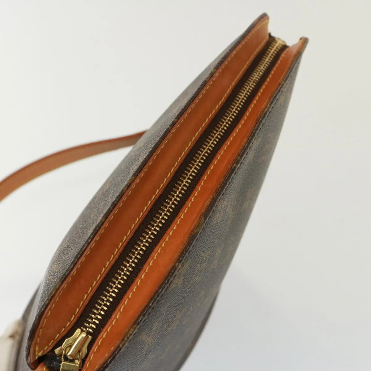 LOUIS VUITTON Monogram Drouot Shoulder Shoulder Bag M51290 LV mr222