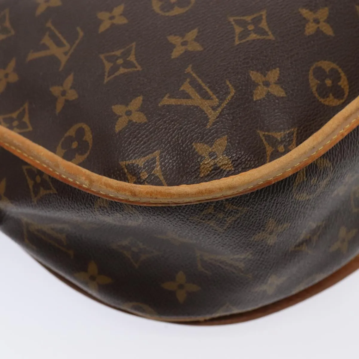 LOUIS VUITTON Monogram Menilmontant MM Shoulder Bag M40473 LV 84949