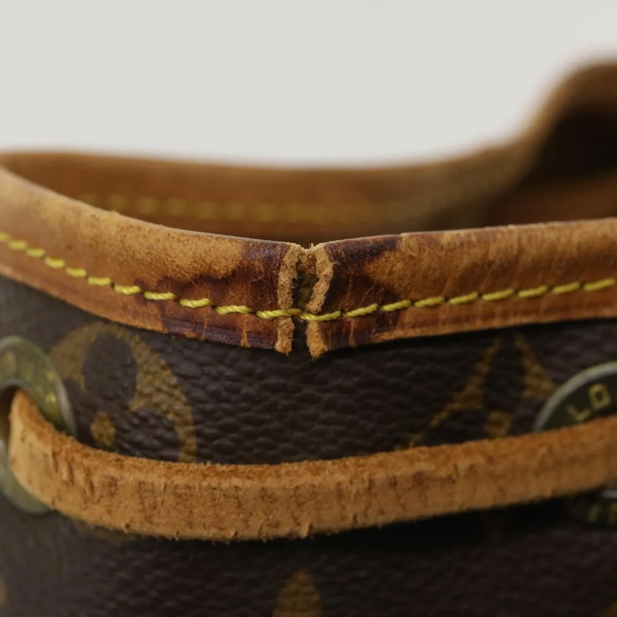 LOUIS VUITTON Monogram Noe Shoulder Bag M42224 LV 33755