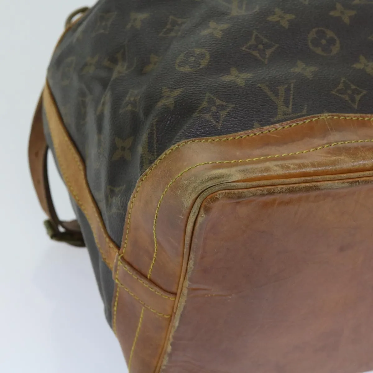 LOUIS VUITTON Monogram Noe Shoulder Bag M42224 LV 64419