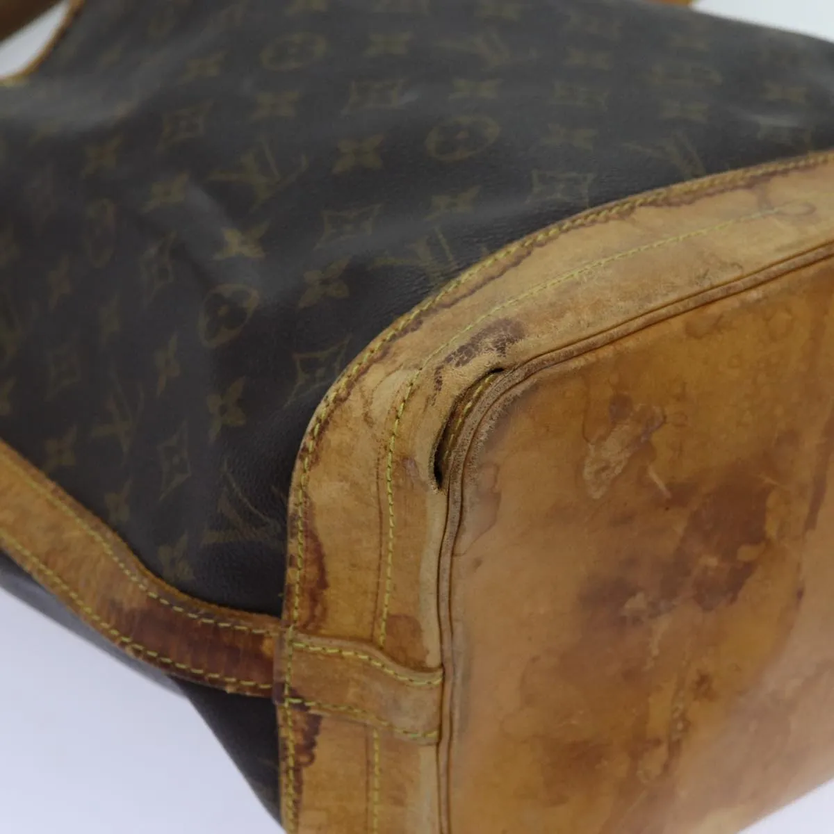 LOUIS VUITTON Monogram Noe Shoulder Bag M42224 LV 71090