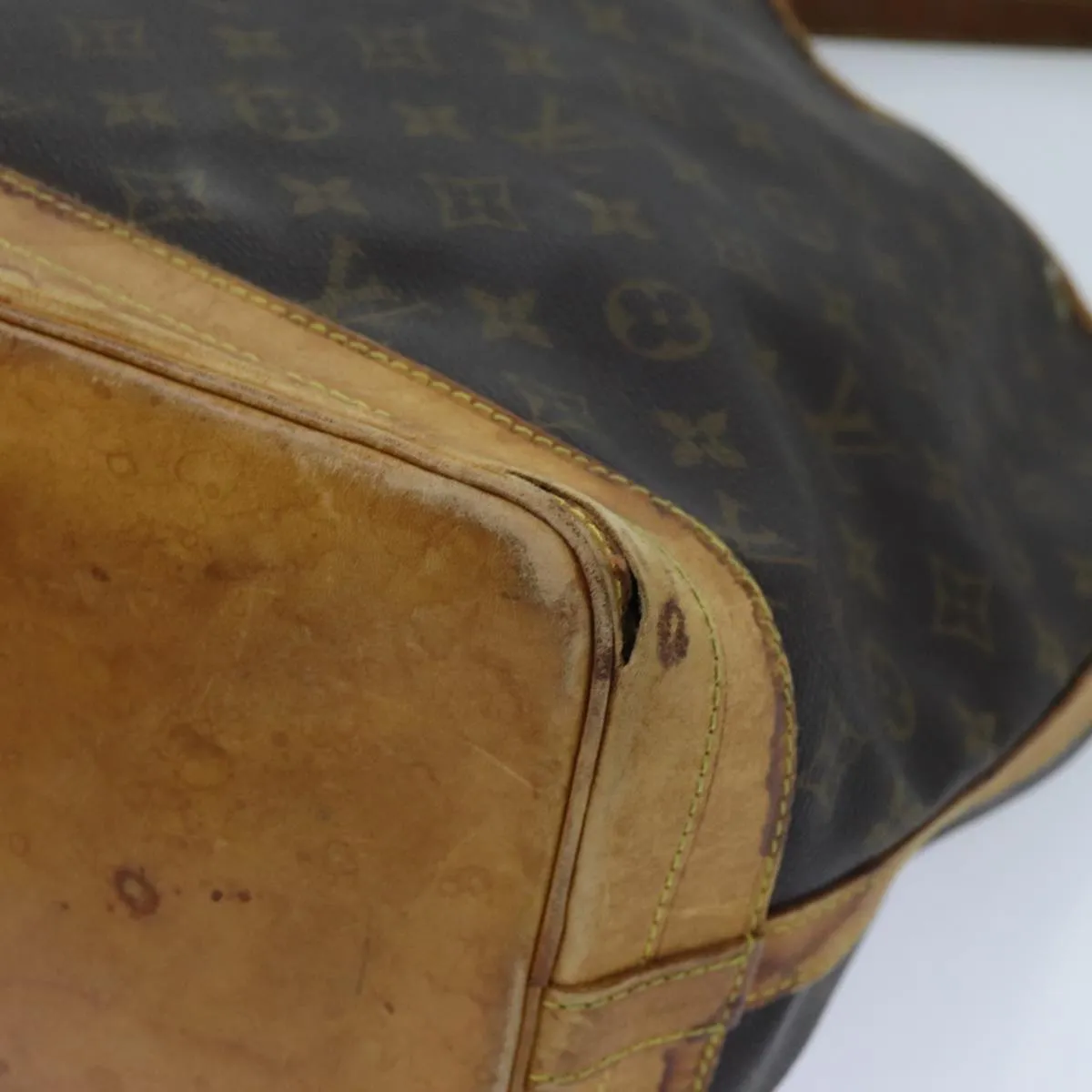 LOUIS VUITTON Monogram Noe Shoulder Bag M42224 LV 71090