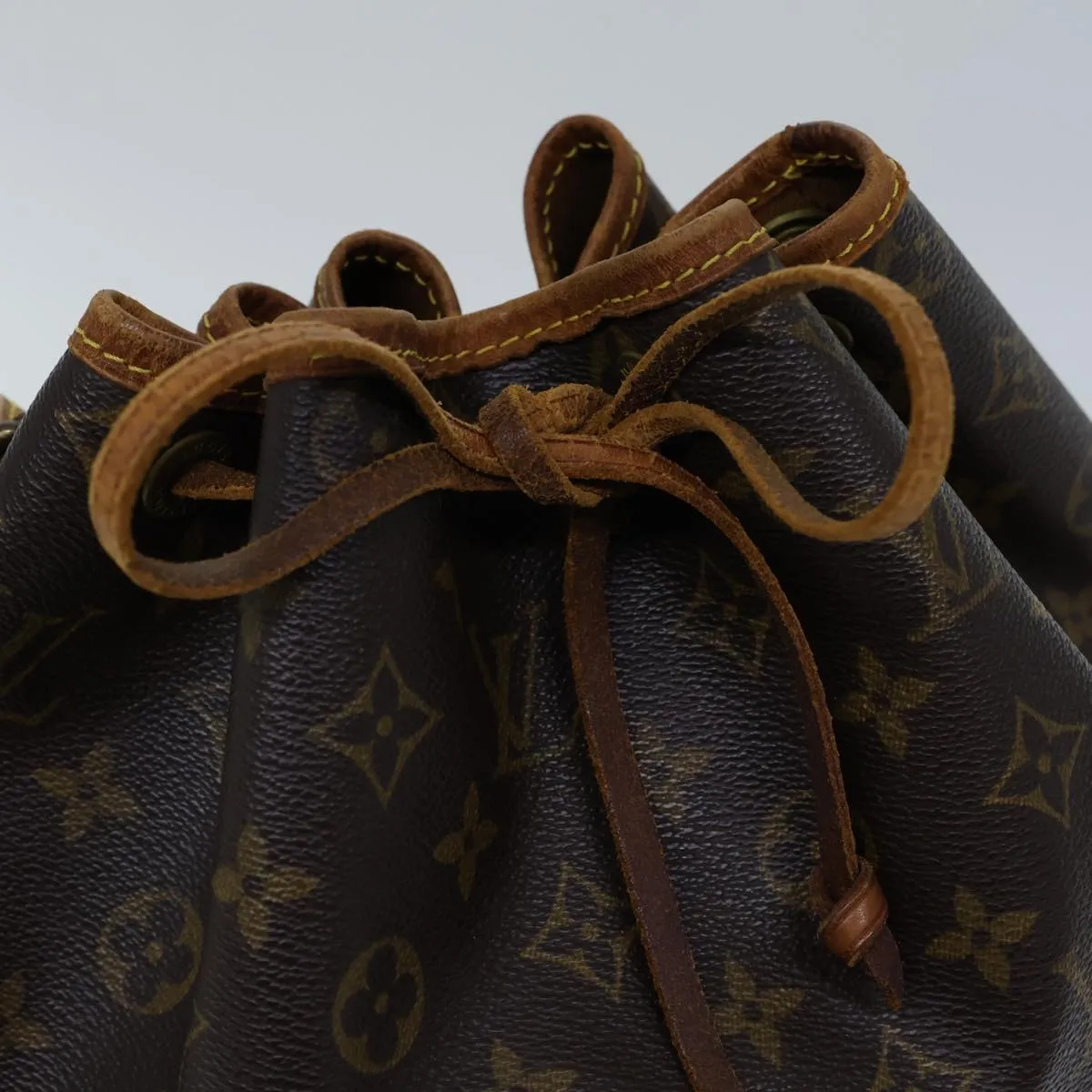 LOUIS VUITTON Monogram Noe Shoulder Bag M42224 LV 71626