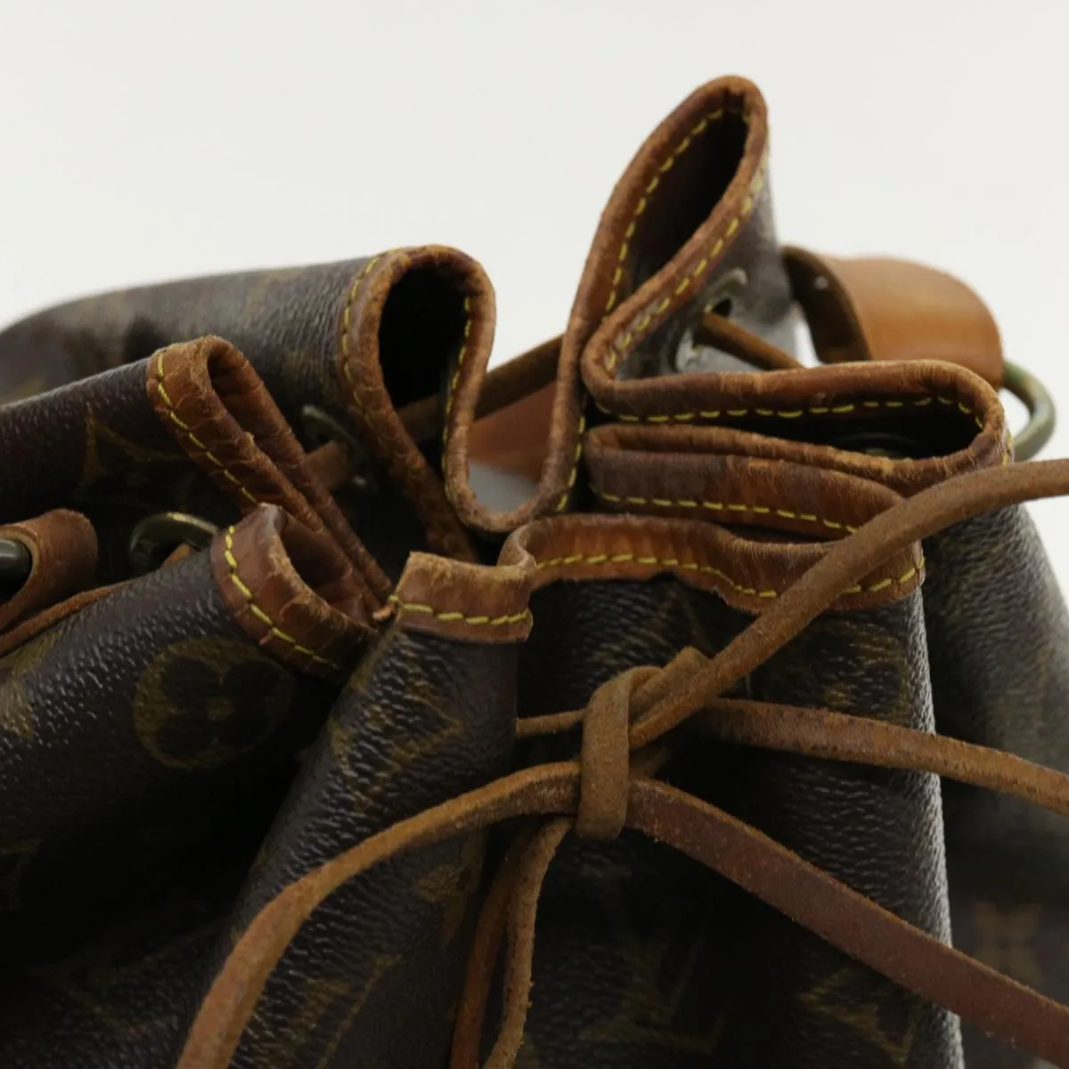 LOUIS VUITTON Monogram Noe Shoulder Bag M42224 LV am3551