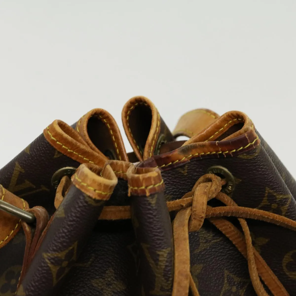 LOUIS VUITTON Monogram Noe Shoulder Bag M42224 LV lt548