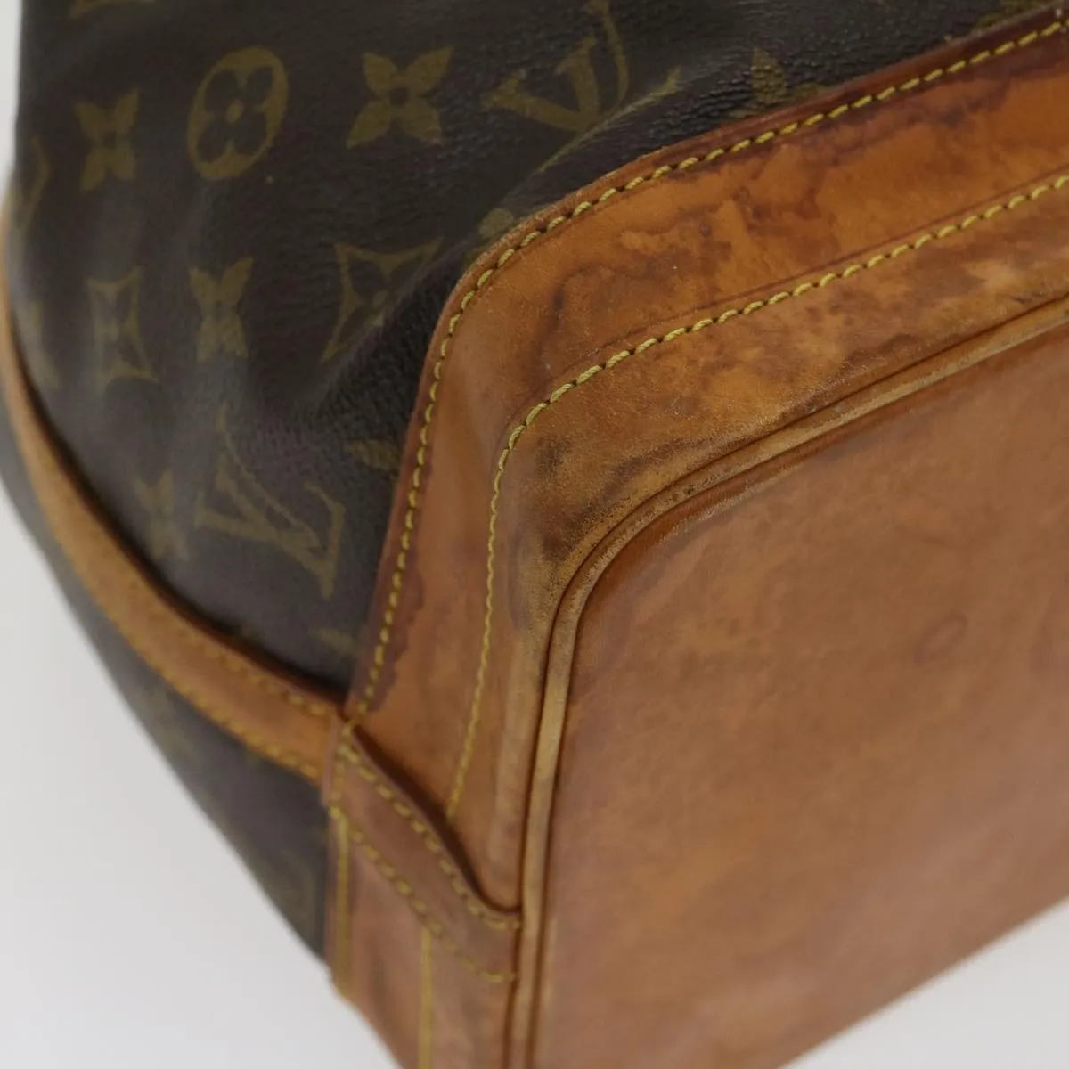 LOUIS VUITTON Monogram Noe Shoulder Bag M42224 LV lt548