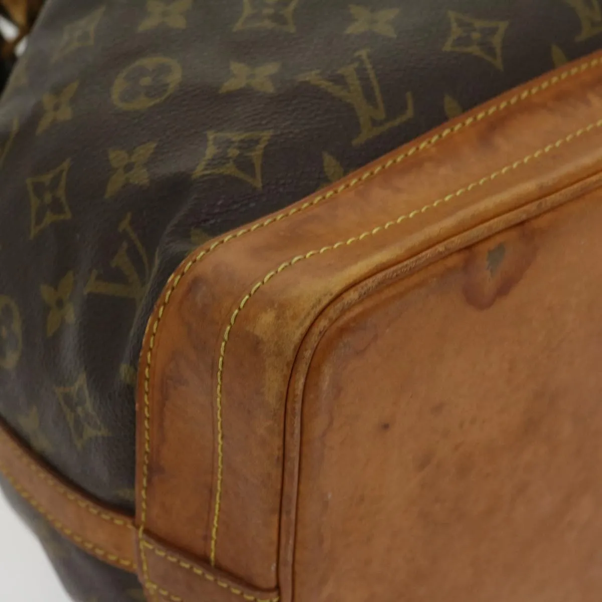 LOUIS VUITTON Monogram Noe Shoulder Bag M42224 LV lt548