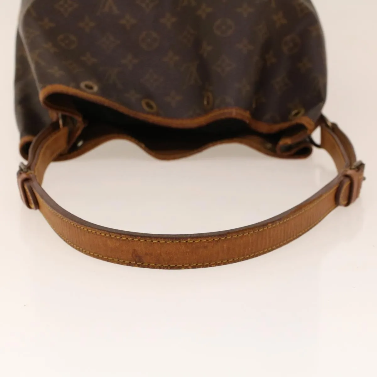 LOUIS VUITTON Monogram Noe Shoulder Bag M42224 LV rd5149