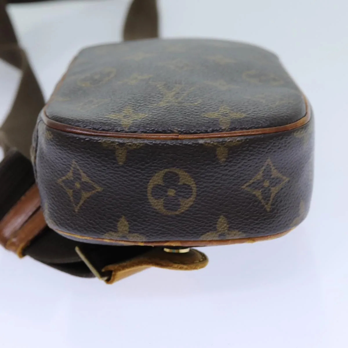 LOUIS VUITTON Monogram Pochette Gange Shoulder Bag M51870 LV 70867