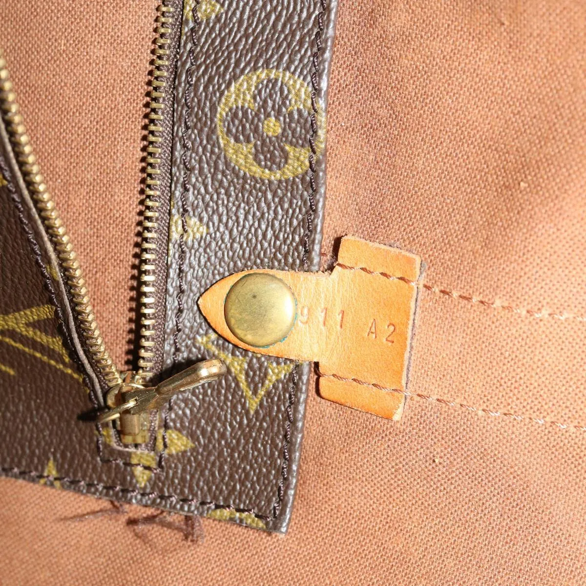LOUIS VUITTON Monogram Randonnee GM Shoulder Bag M42244 LV ar11166B