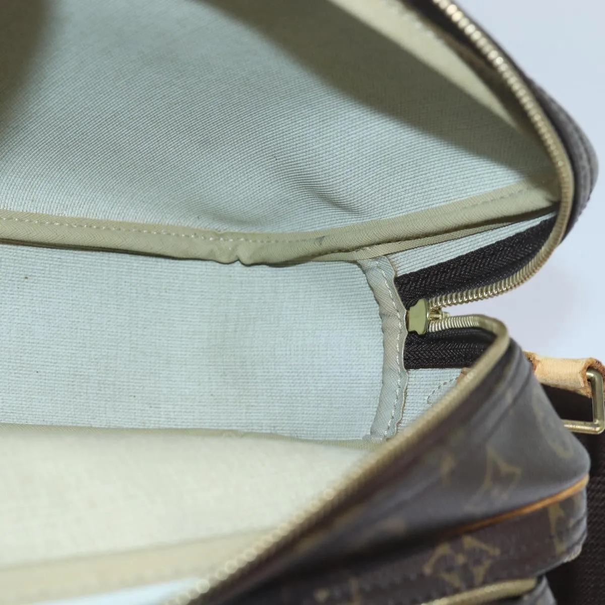 LOUIS VUITTON Monogram Reporter PM Shoulder Bag M45254 LV bs16305