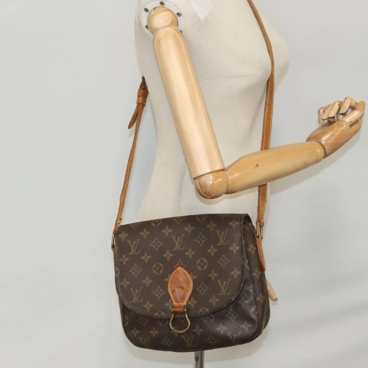 LOUIS VUITTON Monogram Saint Cloud GM Shoulder Bag M51242 LV 109736